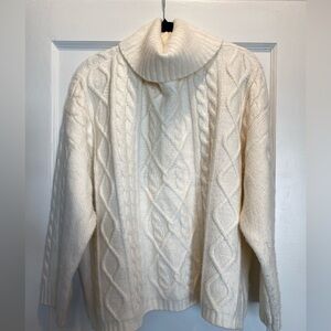Abercrombie turtleneck sweater size XL